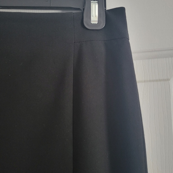 Ann Taylor Seasonless Stretch Suit Skirt - Picture 2 of 4